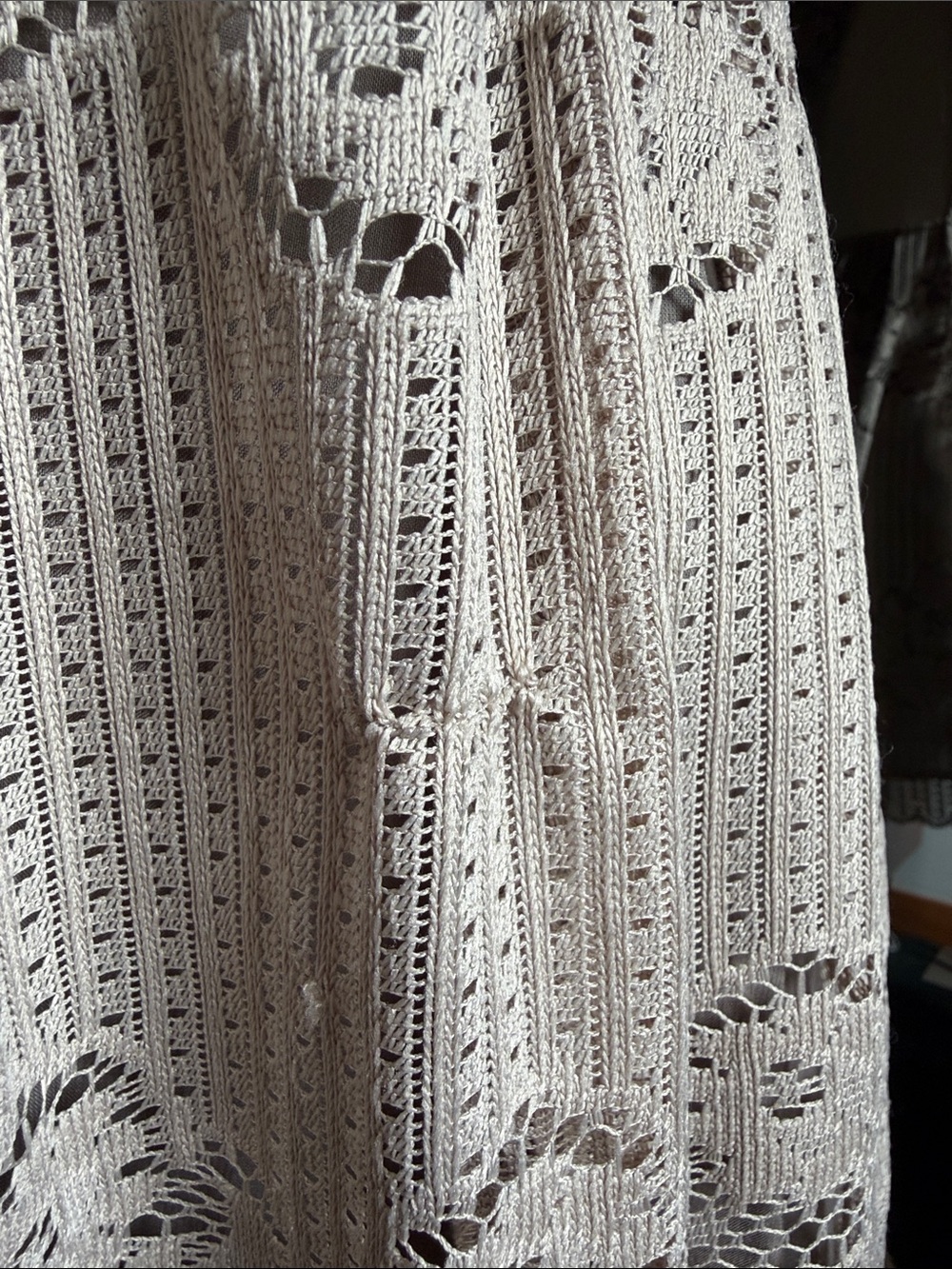 Free People short lace dress with raw hem and open back - Picture 9 of 10